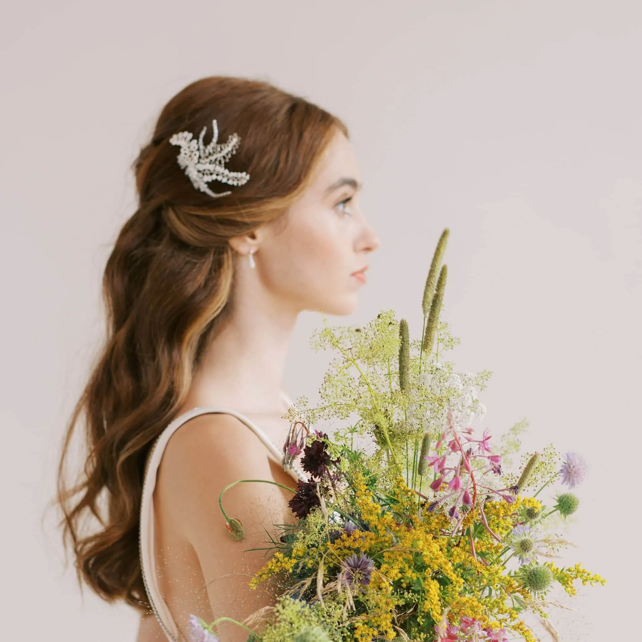 Fiorenza hair pin in reds and greens