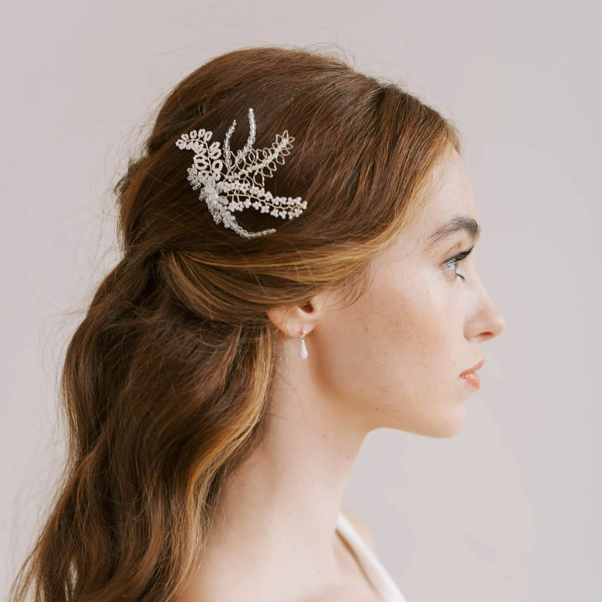 Fiorenza hair pin in reds and greens
