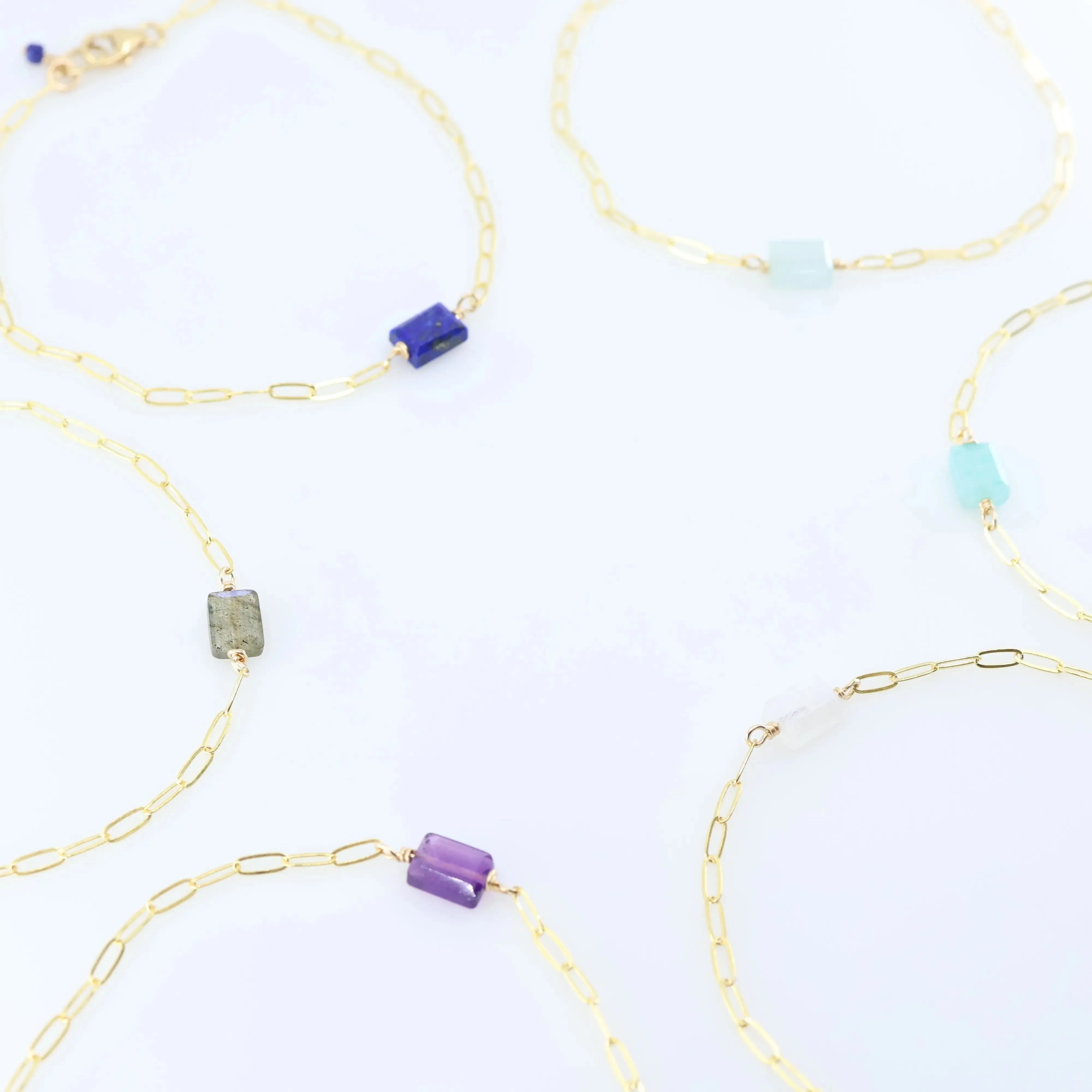 Single Rectangle Cut Gemstone Bracelet