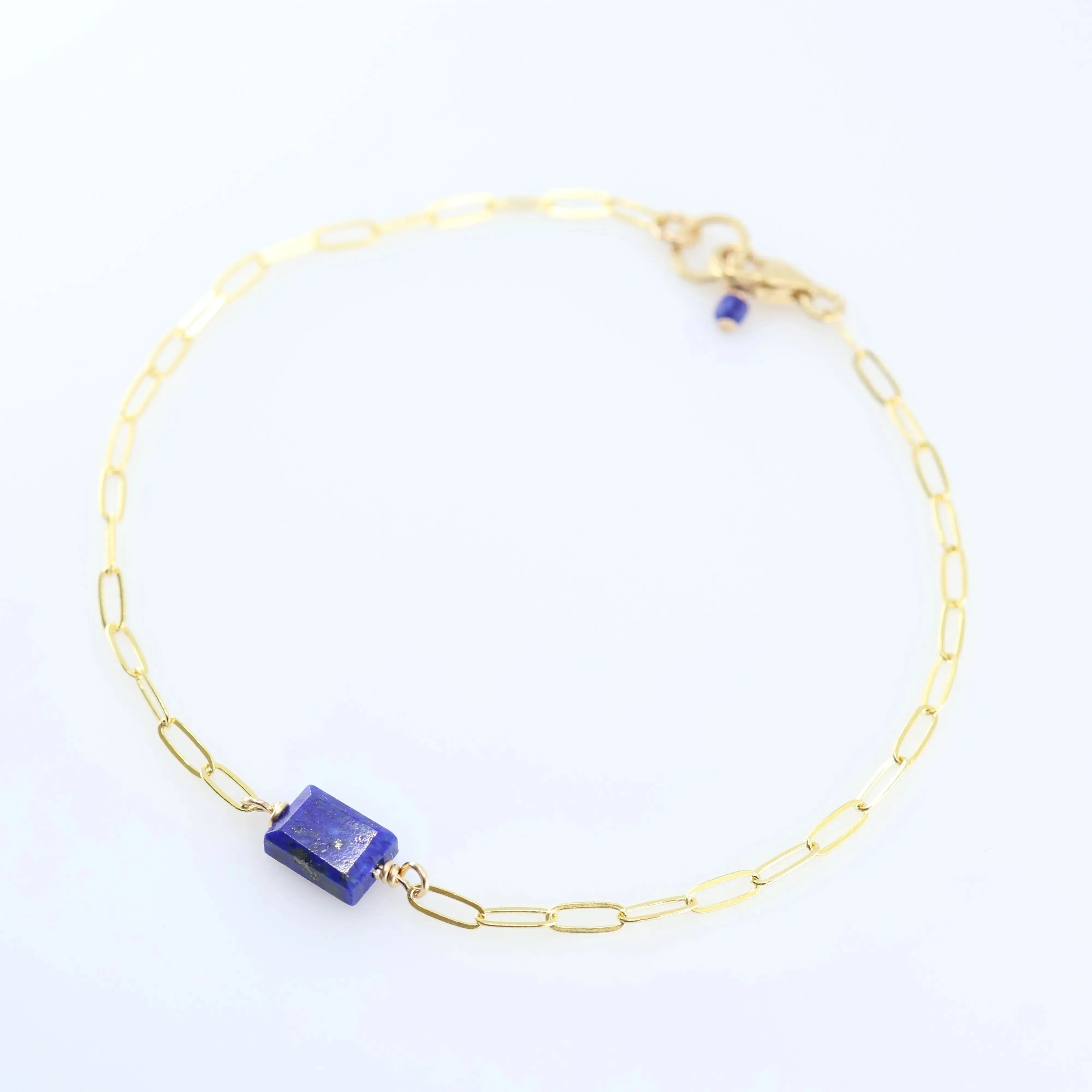 Single Rectangle Cut Gemstone Bracelet