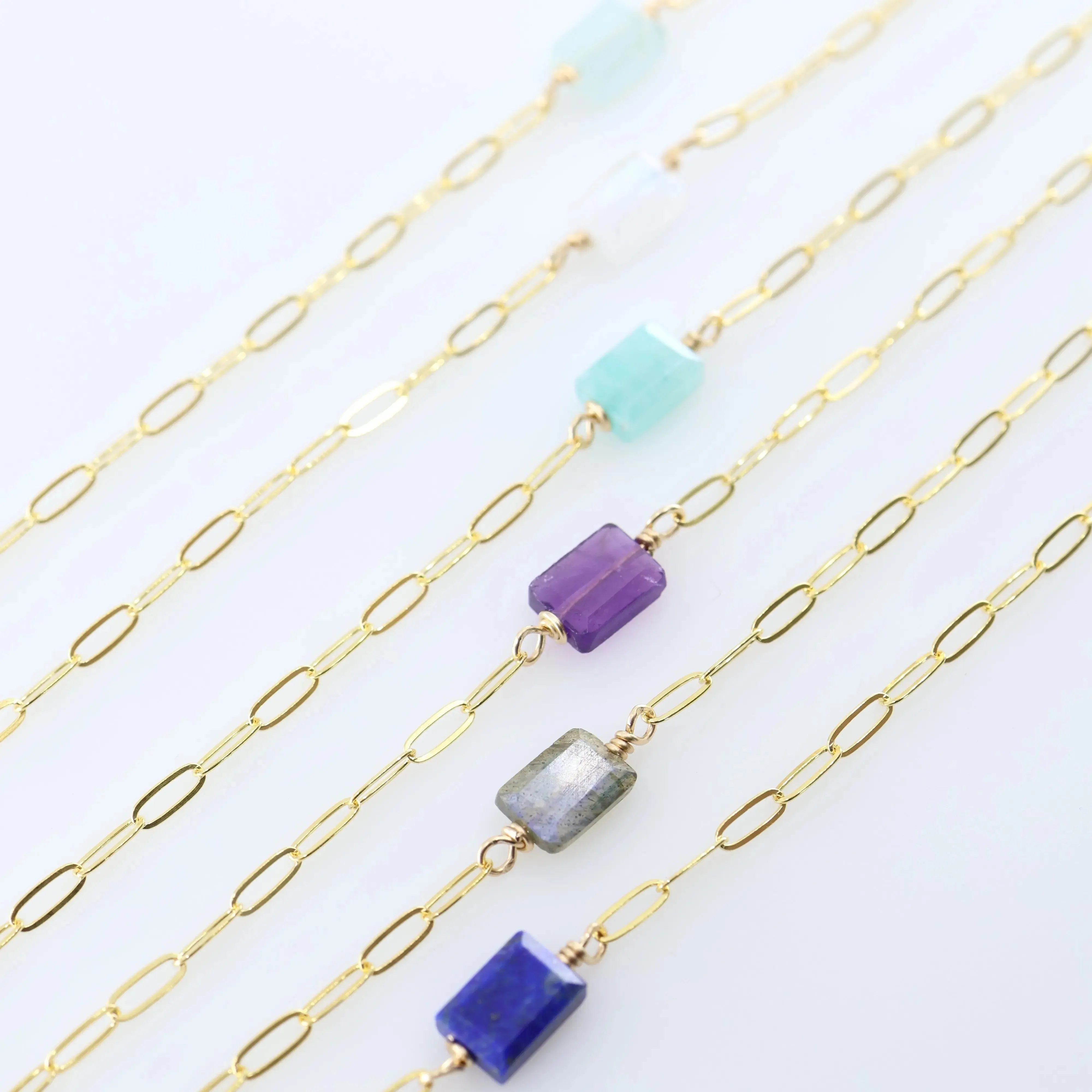 Single Rectangle Cut Gemstone Bracelet