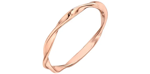 Swirling Rose Gold Ring Stack